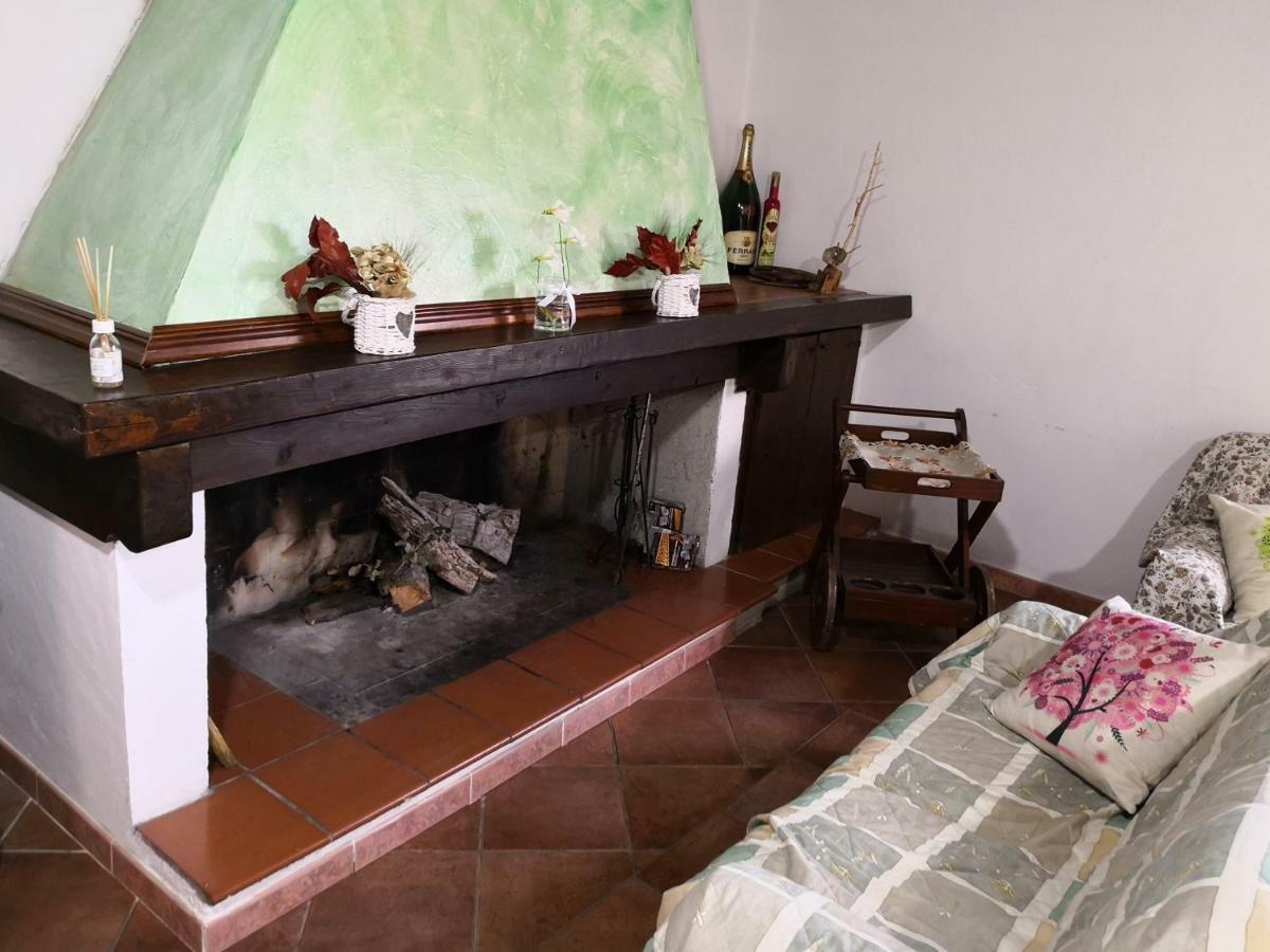 Villa L'Oleandro โอเลียนา ภายนอก รูปภาพ