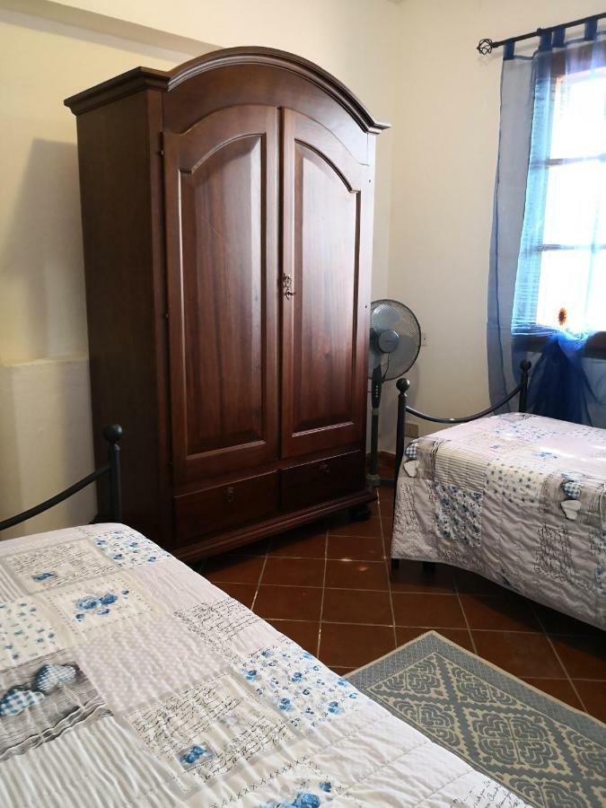 Villa L'Oleandro โอเลียนา ภายนอก รูปภาพ